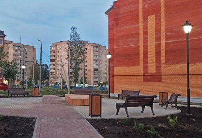 Благоустройство сквера Вяземской детской художественной школы им. А.Г. Сергеева.